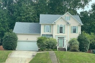 Building Photo - 412 Silvergrove Dr