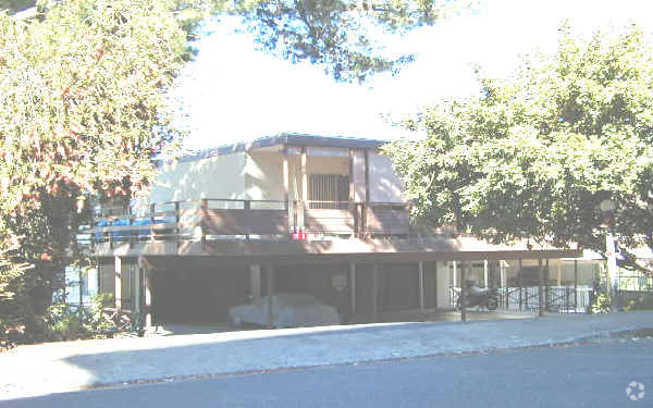 Foto principal - 415 Portofino Dr