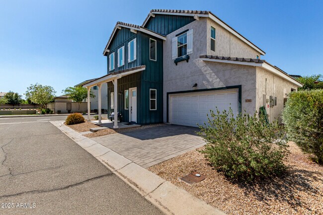 Foto del edificio - 371 N 157th Ln