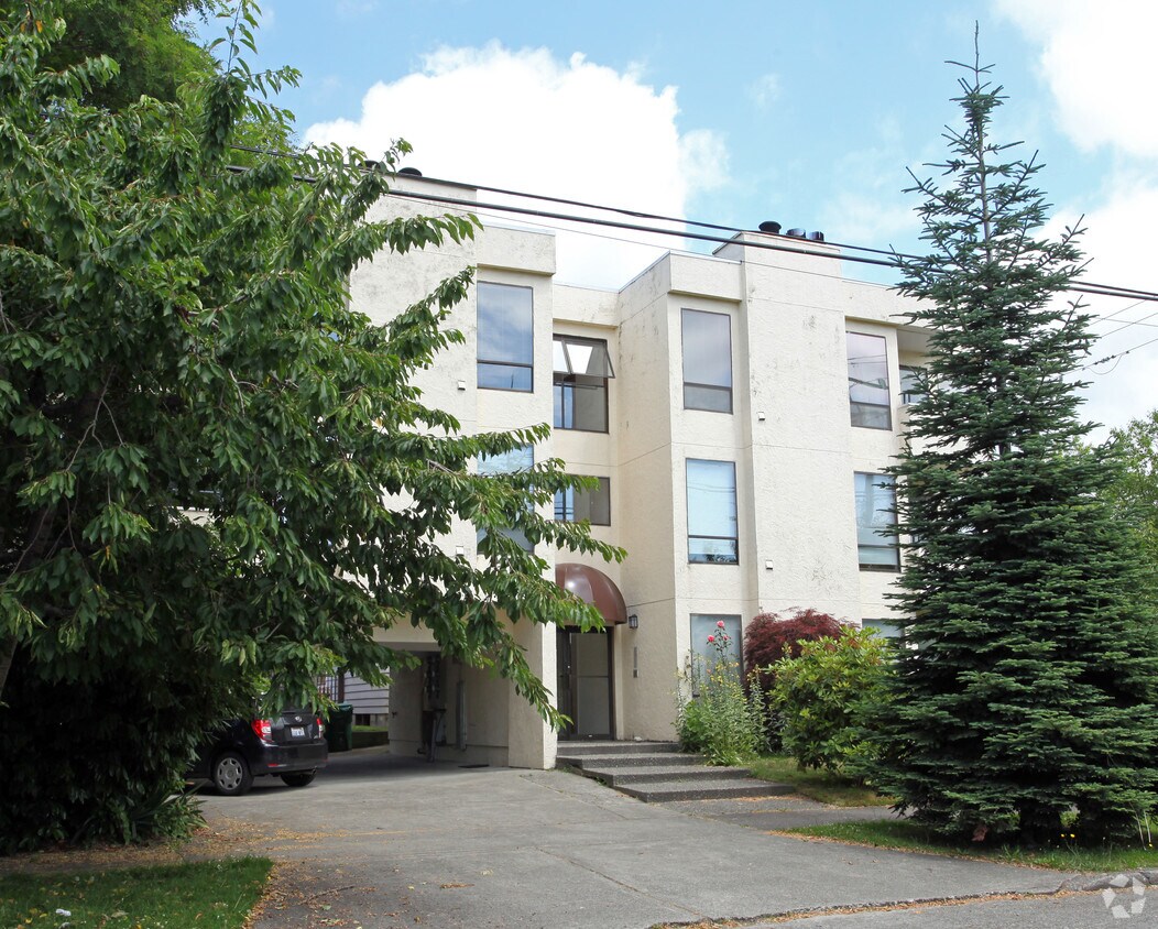 Building Photo - 1700 64th St NW