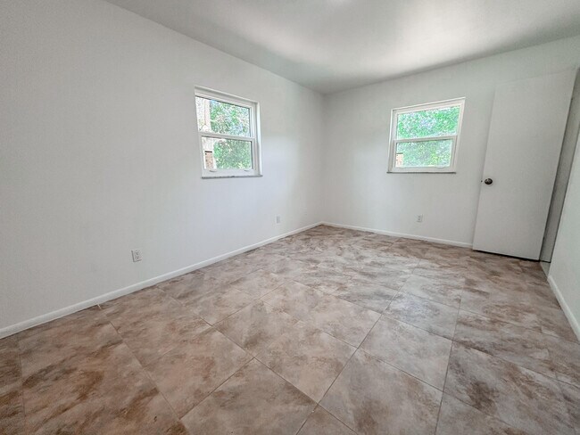 Foto del edificio - 2612 S 29th St