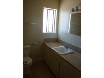 Building Photo - 13115 Oxnard St