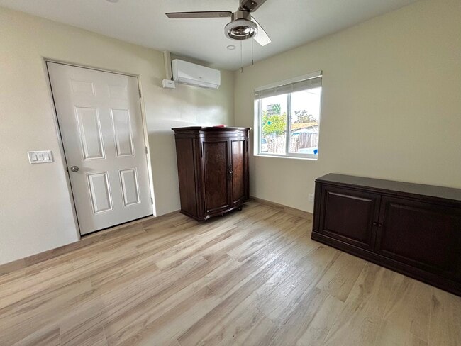 Building Photo - 2732 Oceanside Blvd