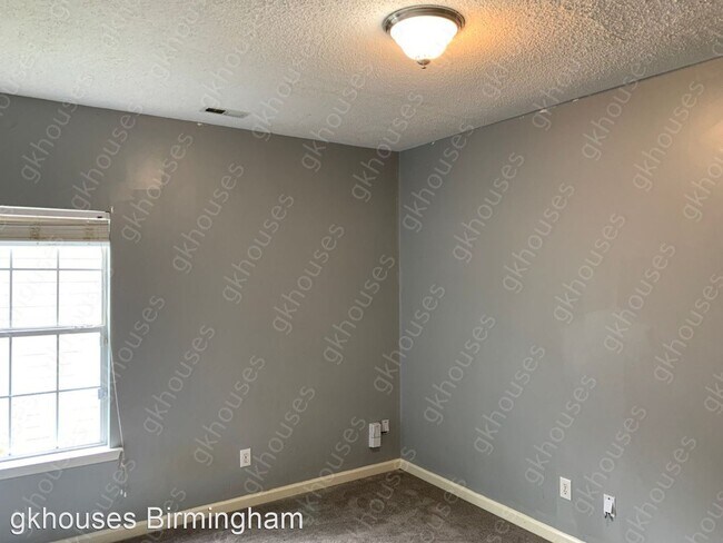 Building Photo - 3 br, 2 bath House - 996 Mcallister Dr