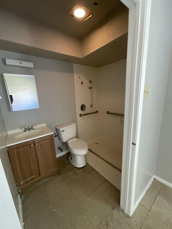 Building Photo - 415 Thelma Dr