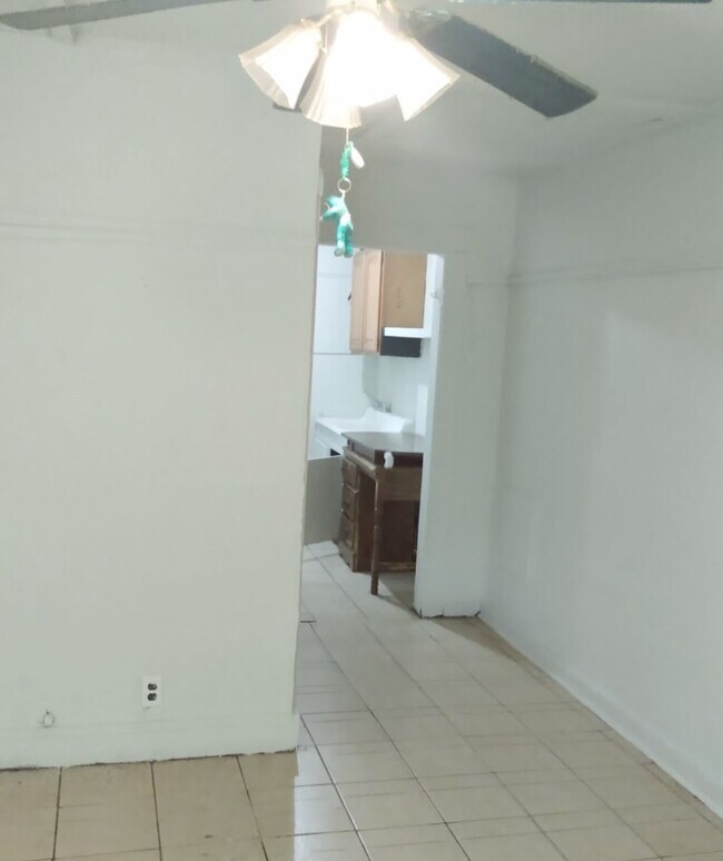 Foto del edificio - 9714 Heidelberg St