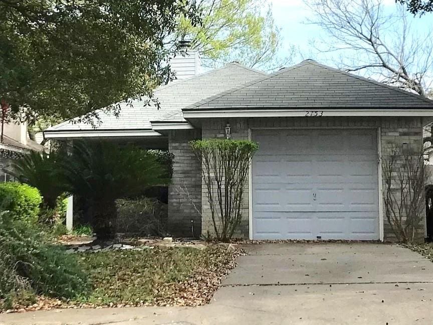 Primary Photo - 2153 Redwing Way