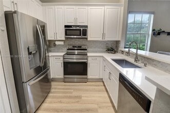 Building Photo - 1706 NW 78th Way