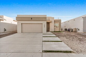 Building Photo - 14804 John McNeely Ave