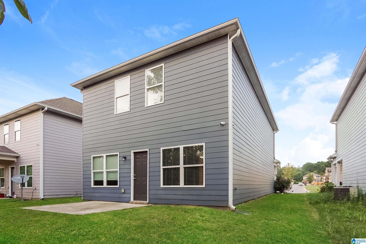 Foto del edificio - 5541 Cathwick Dr