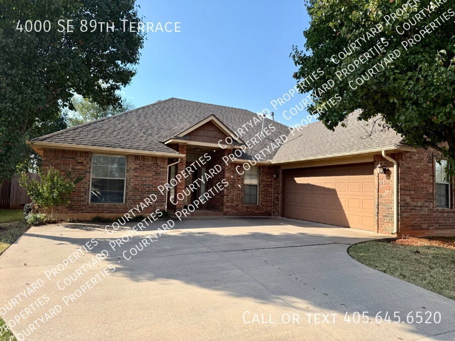 Foto principal - 4000 SE 89th Terrace
