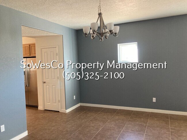 Foto del edificio - Beautiful Newer 3 Bedroom Home w/ Garage