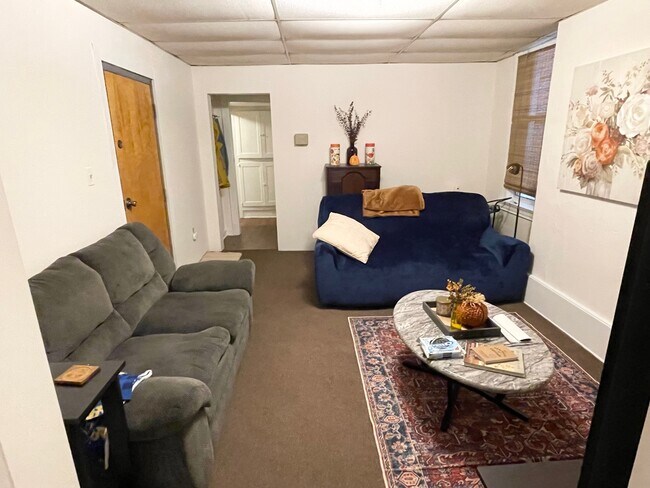 Foto del edificio - 3604 Dawson St