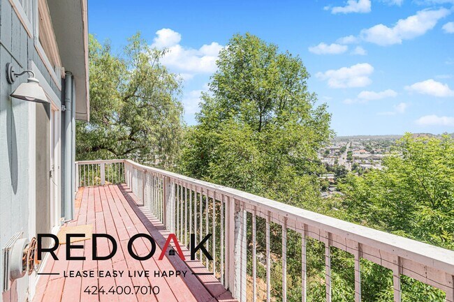 Foto del edificio - 474 1/2 Crane Blvd-474 1/2