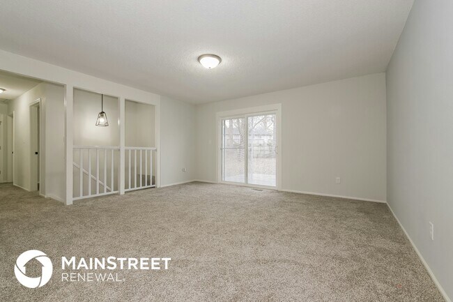 Foto del edificio - 20308 E 17th St N