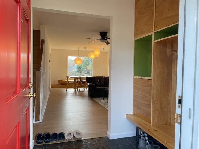 Foto del edificio - 3138 Mollifield Ln