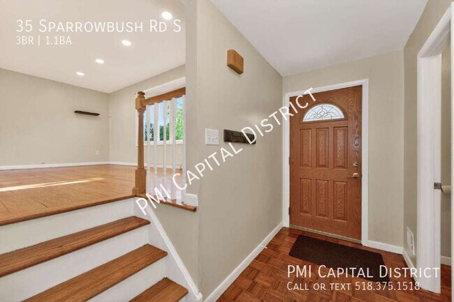 Foto del edificio - 35 Sparrowbush Rd S