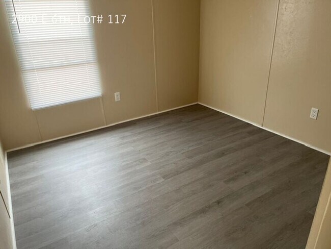 Foto del edificio - 2900 E 6th Ave