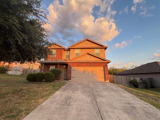 Foto del edificio - 117 Kemah Ln