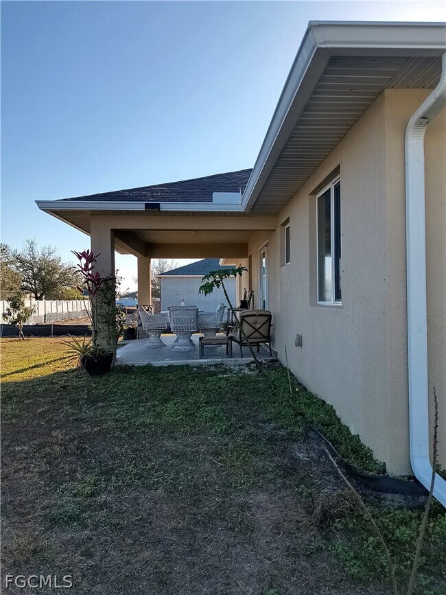 Building Photo - 1111 NW 19th Terrace