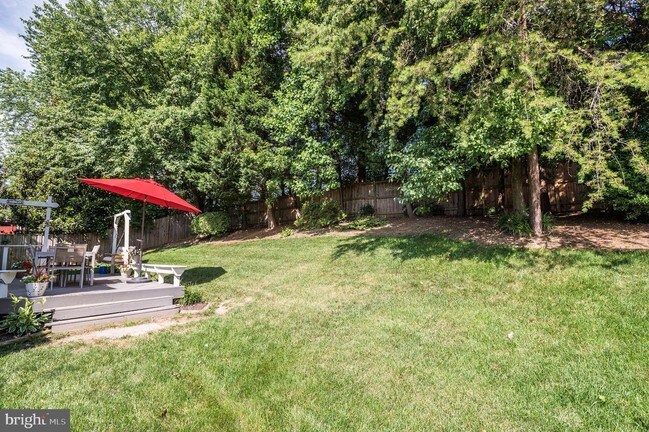Building Photo - 7694 Green Garland Dr