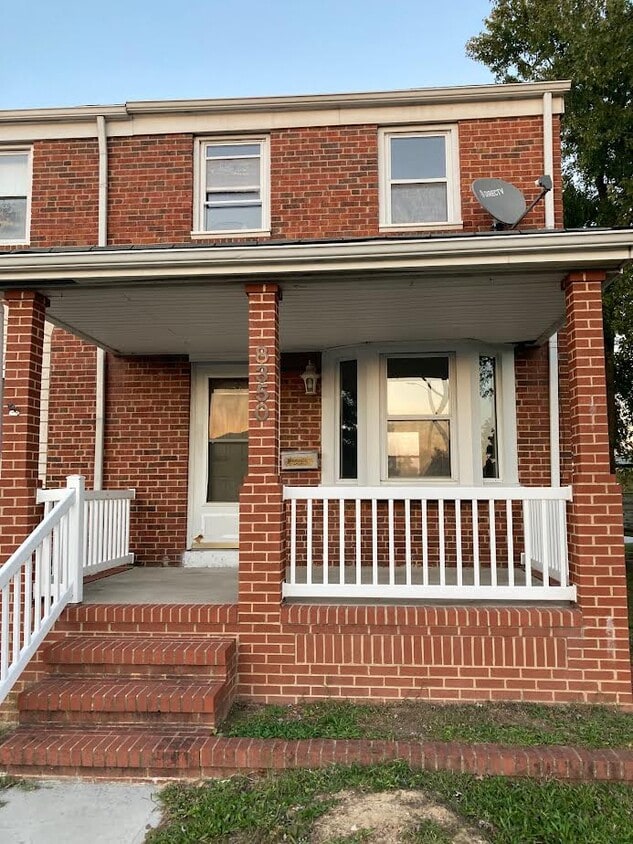 Primary Photo - 8350 Kavanagh Rd