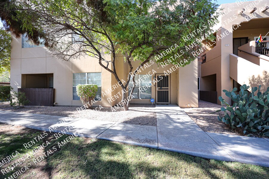 Foto principal - Adorable Chandler home