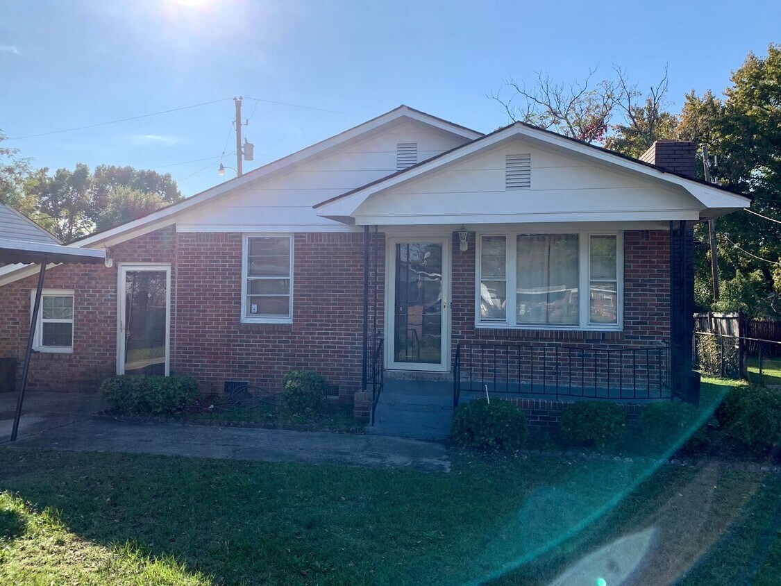 19 Dumont St, Columbia, SC 29201 House Rental in Columbia, SC