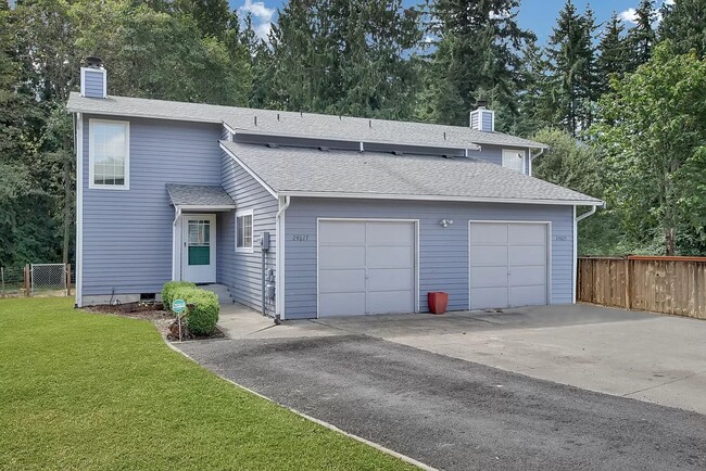 Duplex Front View from Culdesac - 24617 104th Ave Ct E