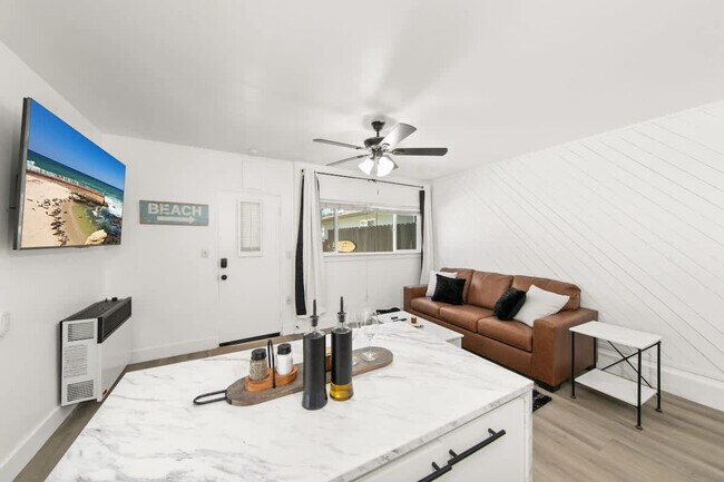 Foto del edificio - 129 Maple Ave