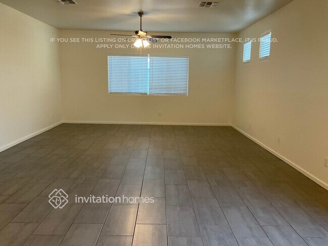 Building Photo - 16440 S 10th St