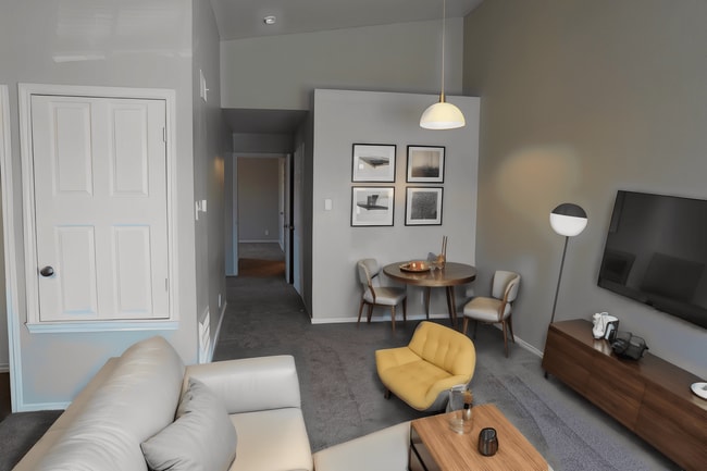 Building Photo - Monticello Manor Apartment Homes