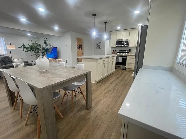 Foto del edificio - 3730 SW 99th St