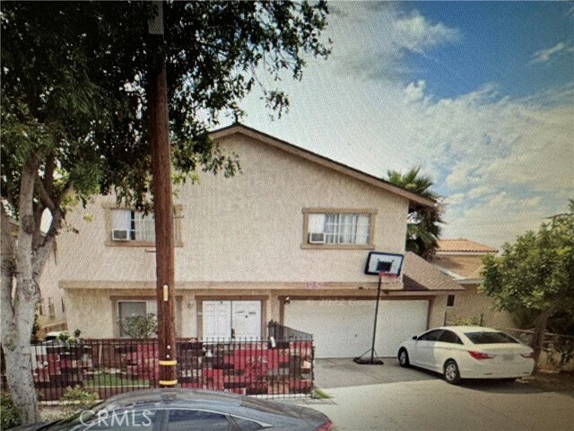Building Photo - 125 S Bluff Rd