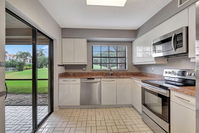 Building Photo - 17396 Boca Club Blvd