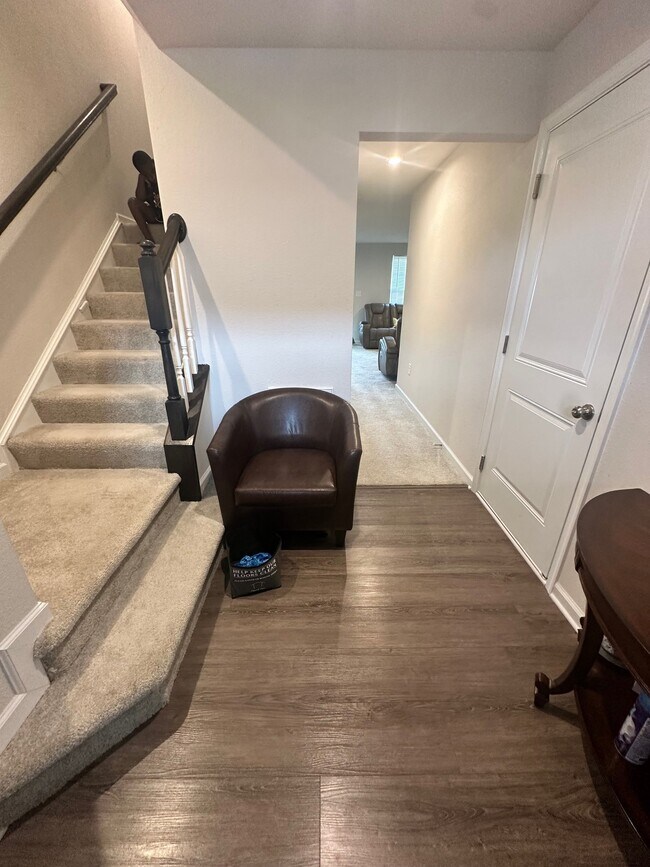 Foto del edificio - 4122 Riverside Dr