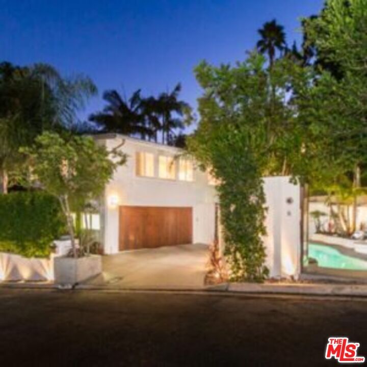 Primary Photo - 1415 Braeridge Dr
