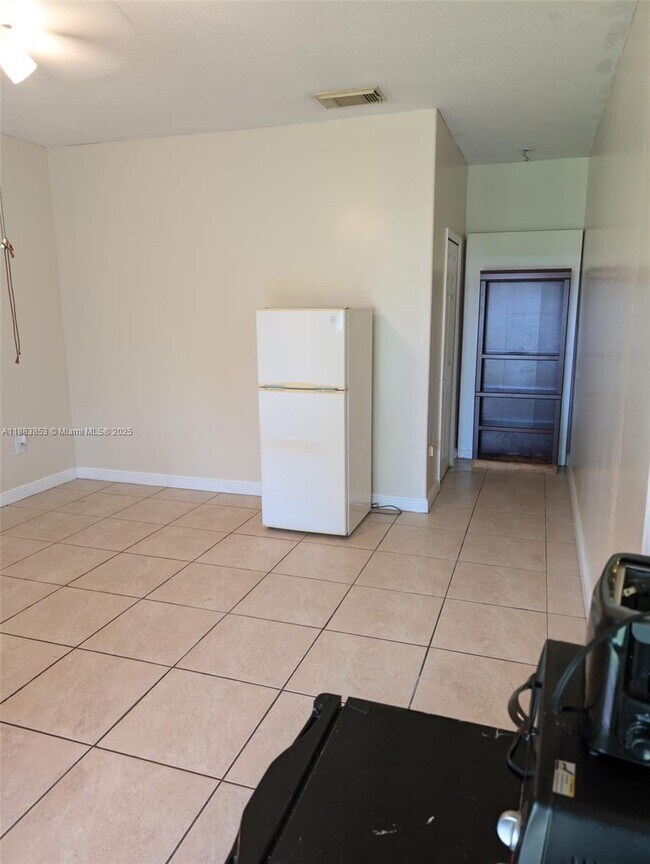 Foto del edificio - 10916 SW 37th Terrace