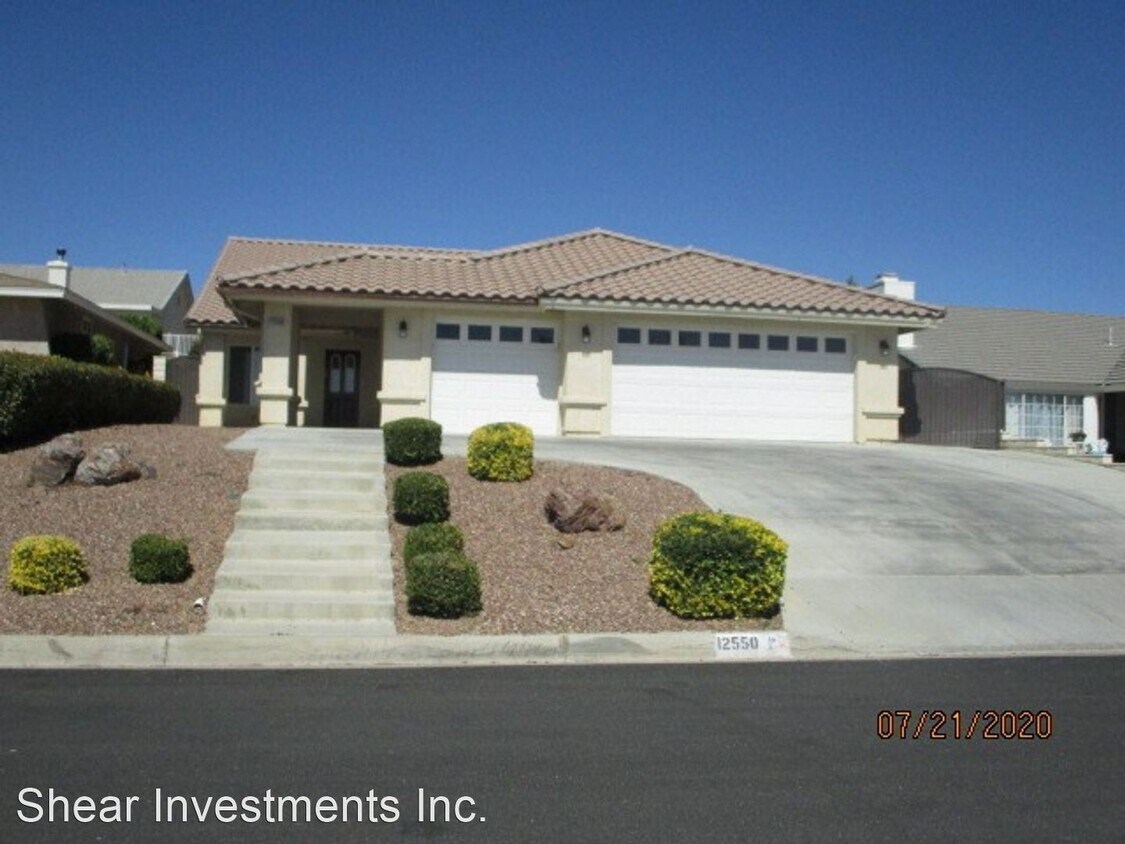 Primary Photo - 12550 Whispering Springs Rd