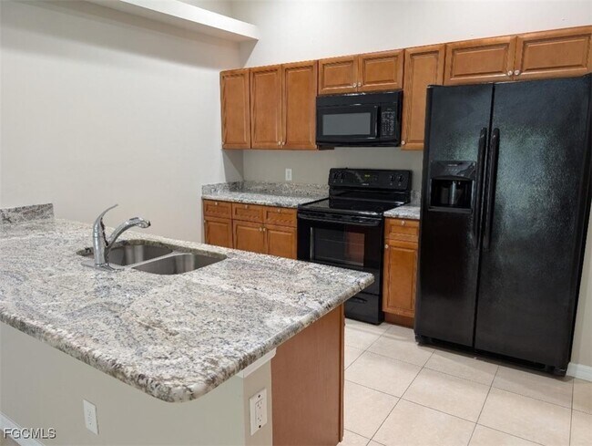 Foto del edificio - 4712 SE 4th Pl