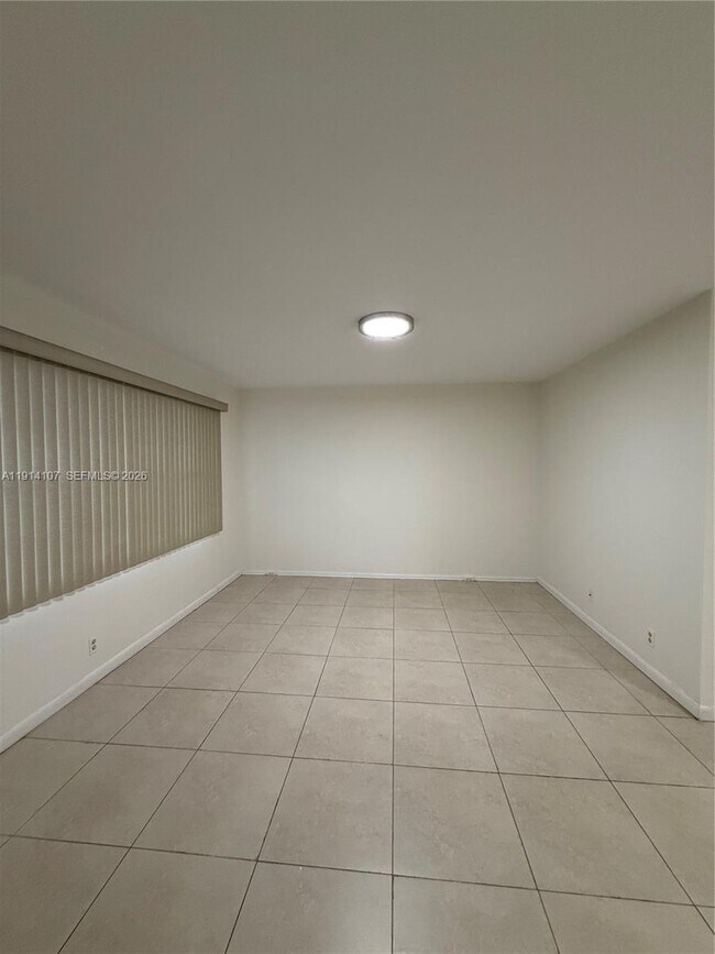 Foto del edificio - 13250 SW 4th Ct