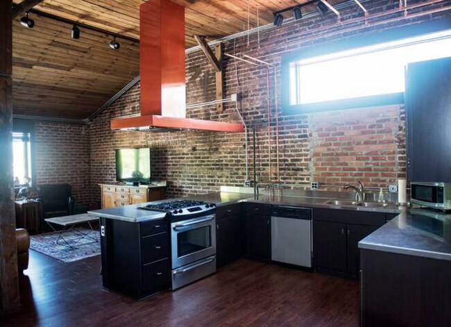 View into Living Space from Large, Light filled Kitchen. - 693 W North St