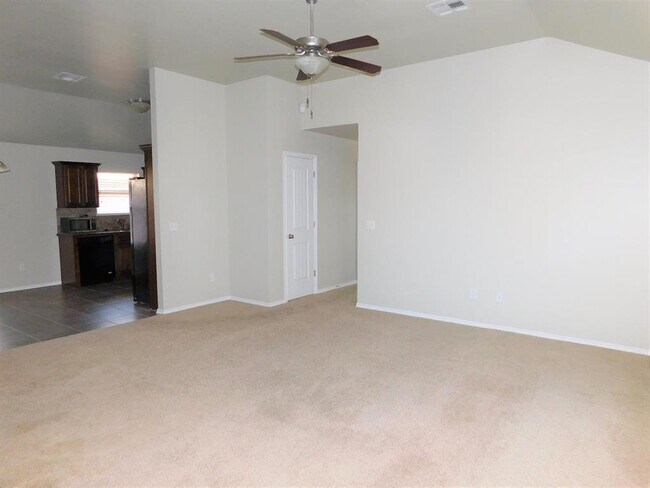 Foto del edificio - 2332 NW 198th St