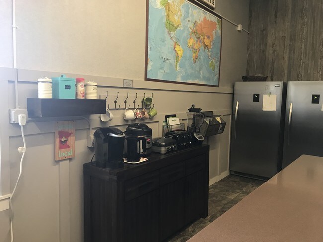 Cocina comunitaria - 101 Center E St