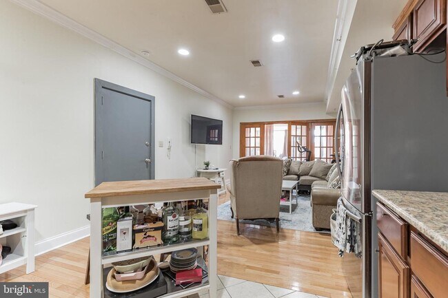 Foto del edificio - 1216 South St