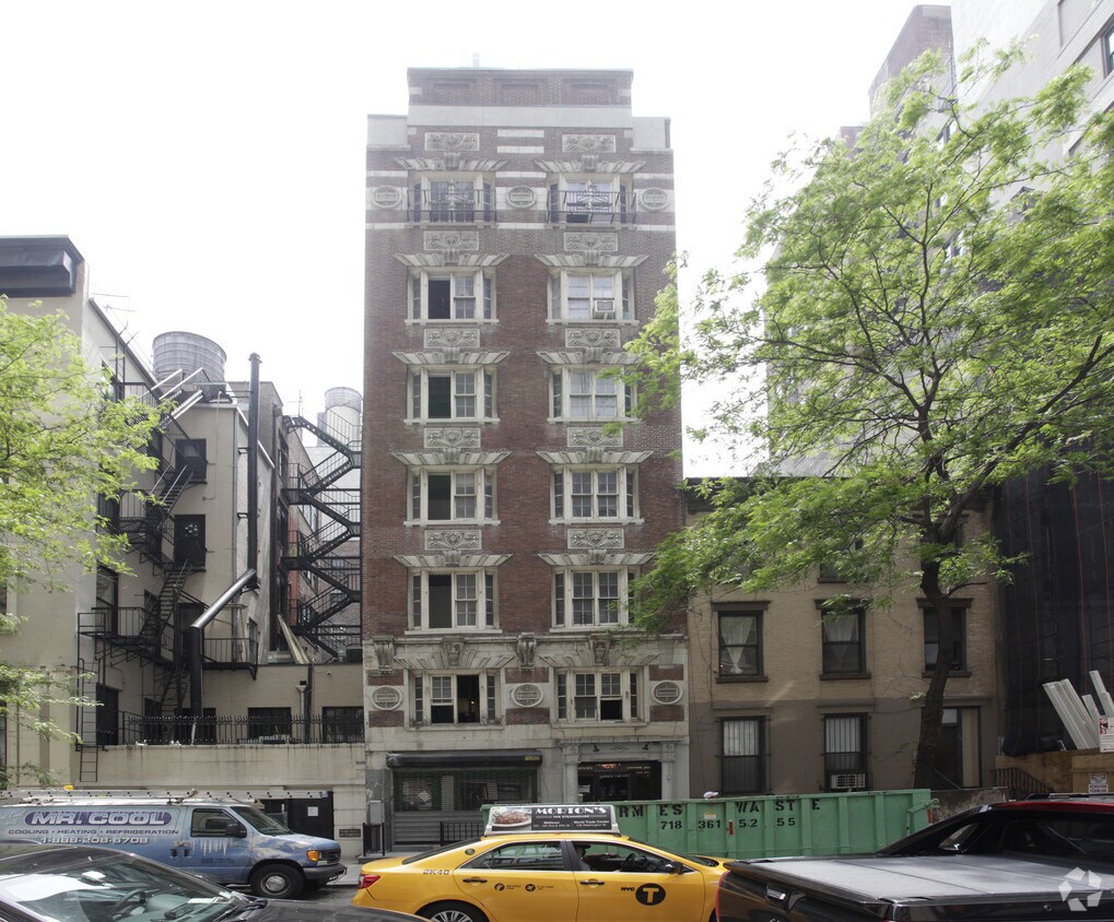 Foto del edificio - 22 E 31st St