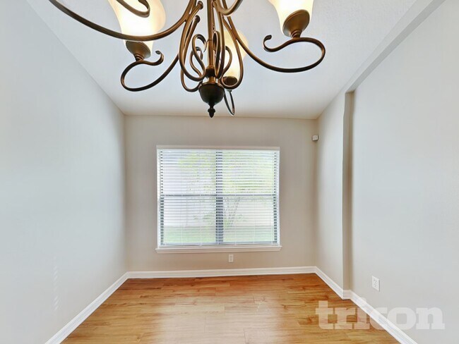 Building Photo - 449 Oak Landing Boulevard Mulberry FL