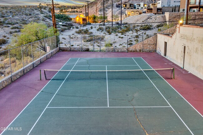 Foto del edificio - 4433 N Stanton St
