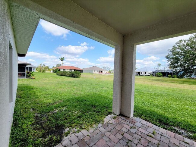 Building Photo - 624 Corrientes Cir