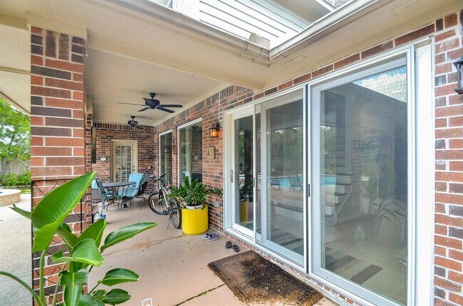 Building Photo - 7103 Adobe Meadows Ct